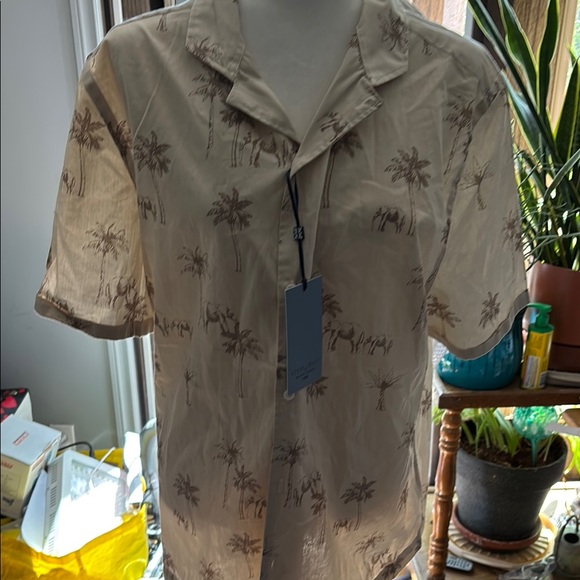 Palm Tree Print Beige Casual Button Down Shirt - Picture 1 of 4